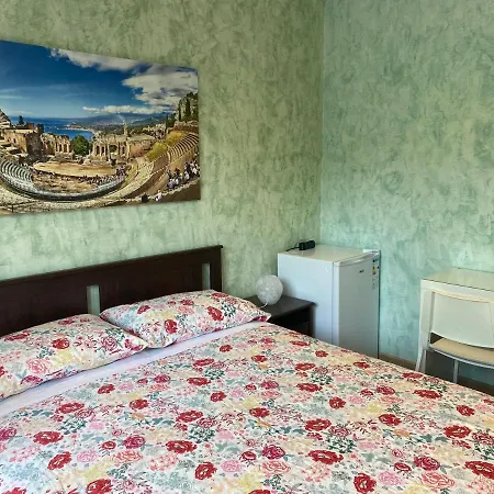 Centro - Charme & 4* Κατάνια