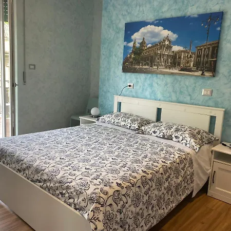 Centro - Charme & 4* Catânia