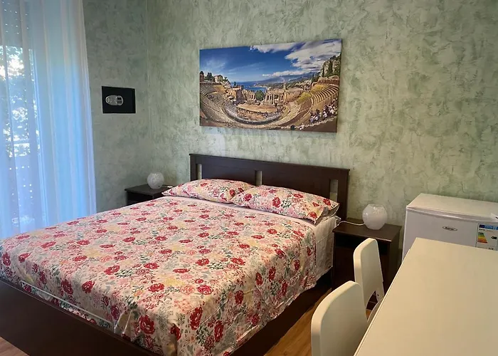 Bed and Breakfast Centro - Charme & Κατάνια